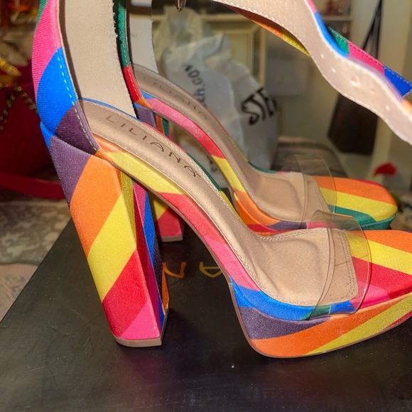Colorful heels - Picture 2 of 4